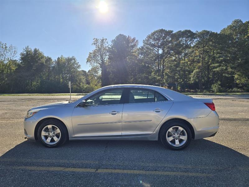 Chevrolet Malibu  2015