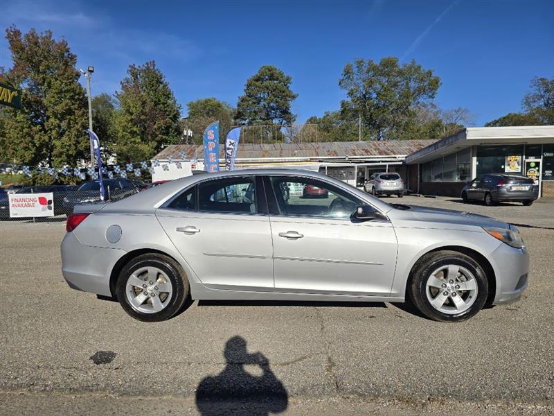 Chevrolet Malibu  2015