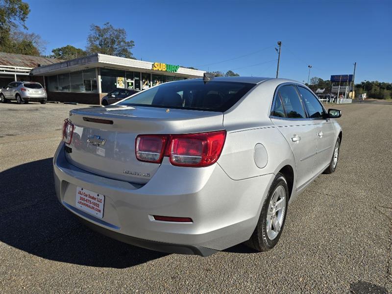 Chevrolet Malibu  2015