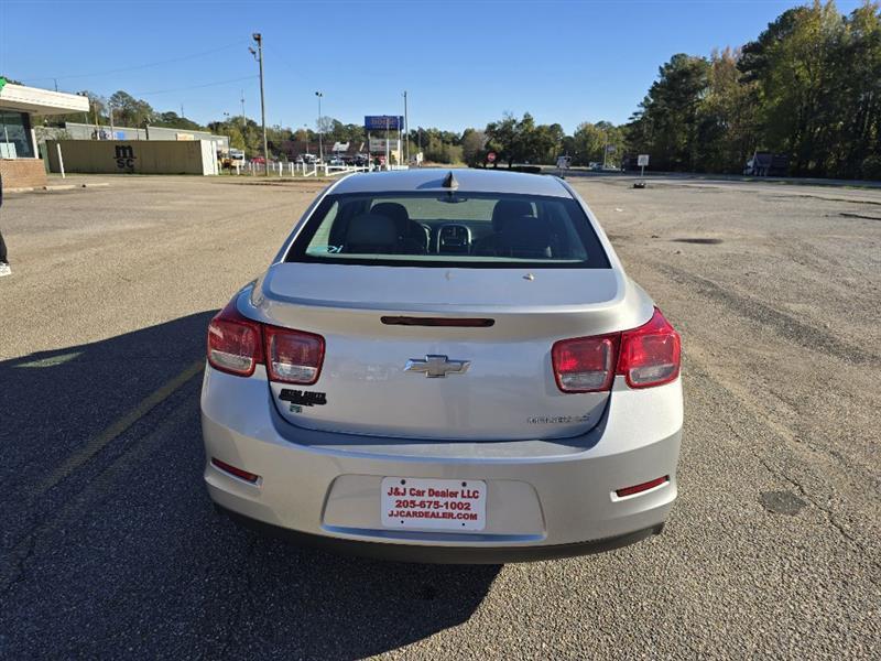 Chevrolet Malibu  2015