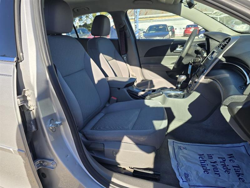 Chevrolet Malibu  2015