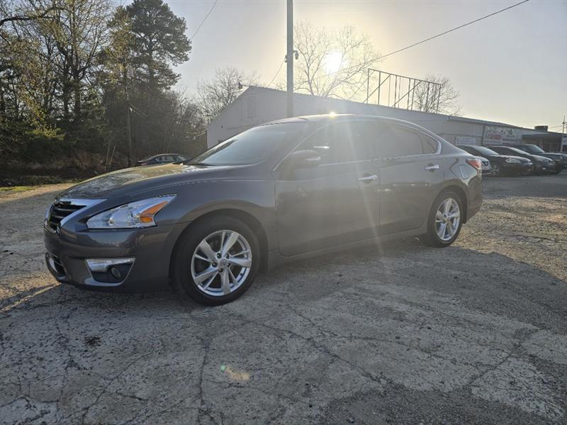 Nissan Altima  2015