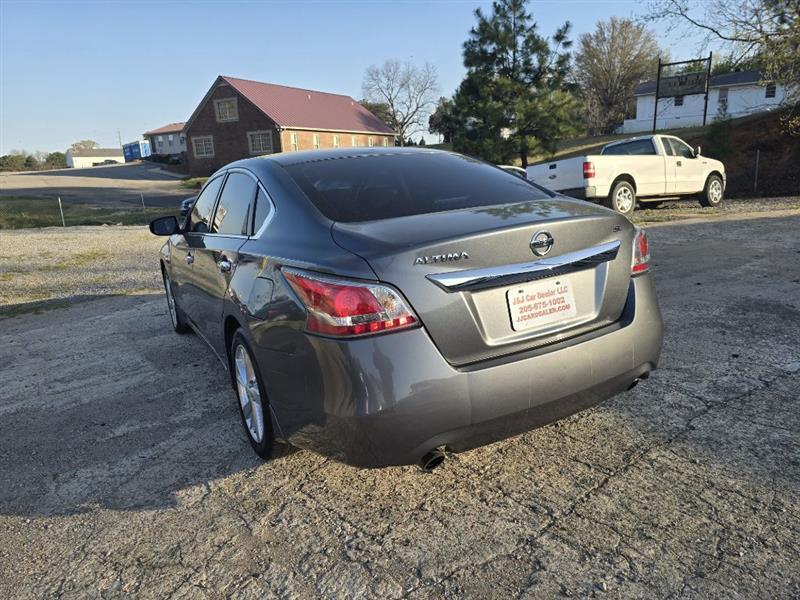 Nissan Altima  2015