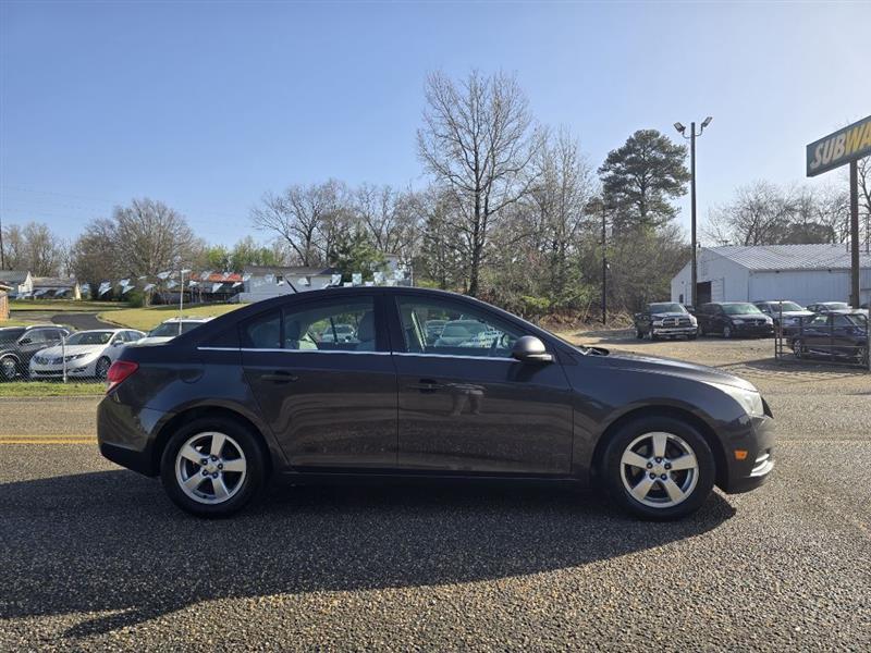 Chevrolet Cruze  2014