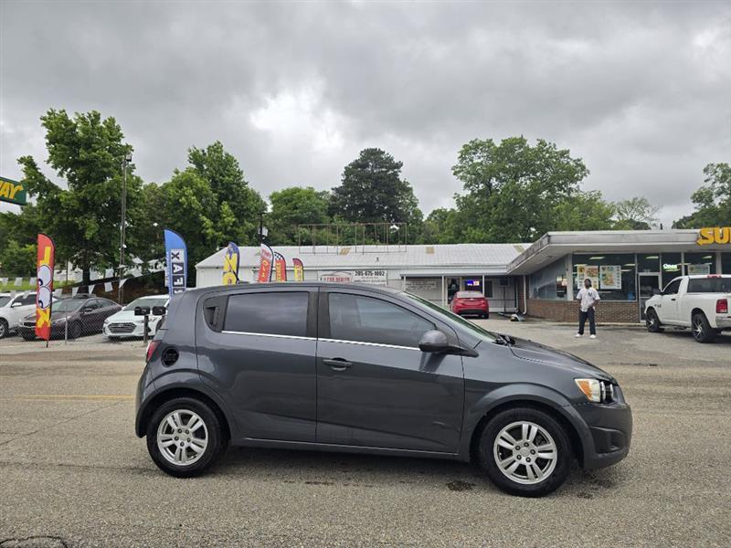 Chevrolet Sonic  2013