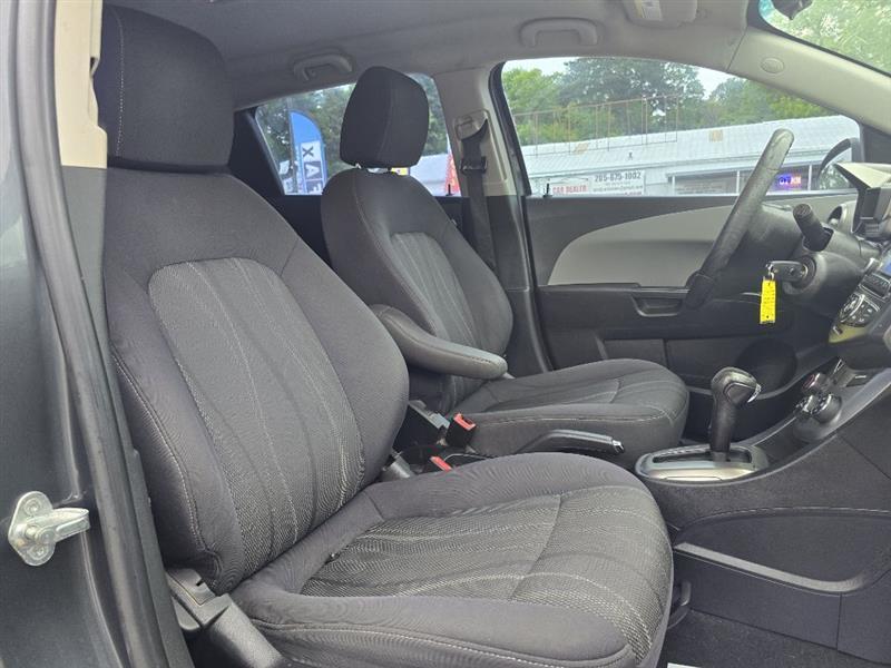 Chevrolet Sonic  2013