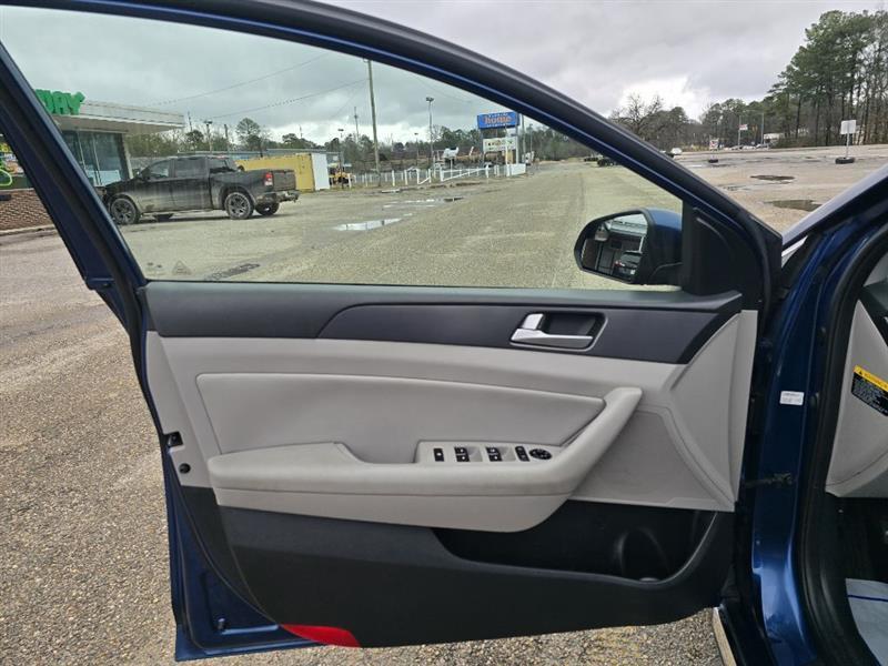 Hyundai Sonata  2017