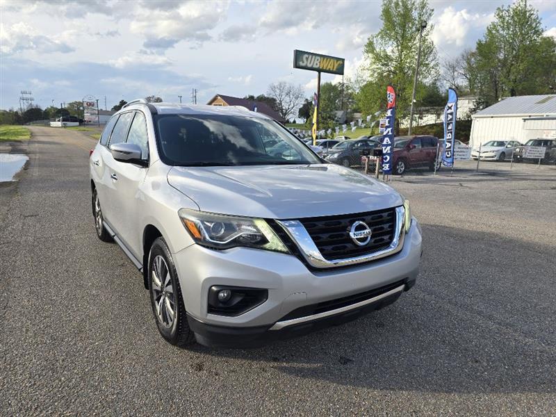 Nissan Pathfinder  2017