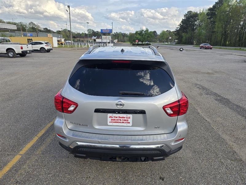 Nissan Pathfinder  2017