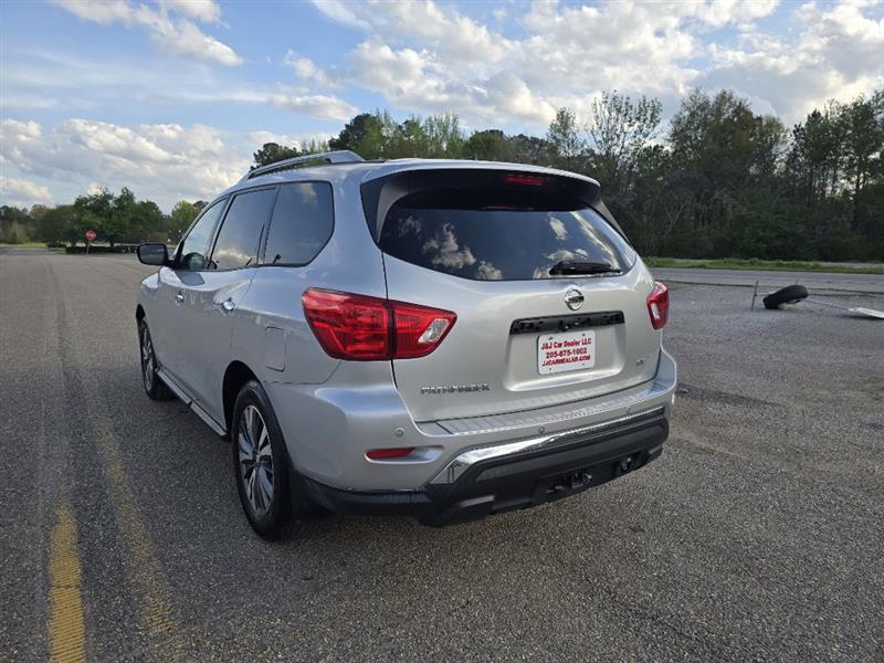 Nissan Pathfinder  2017