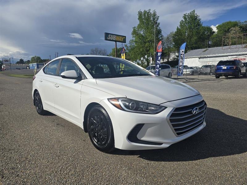 Hyundai Elantra  2018
