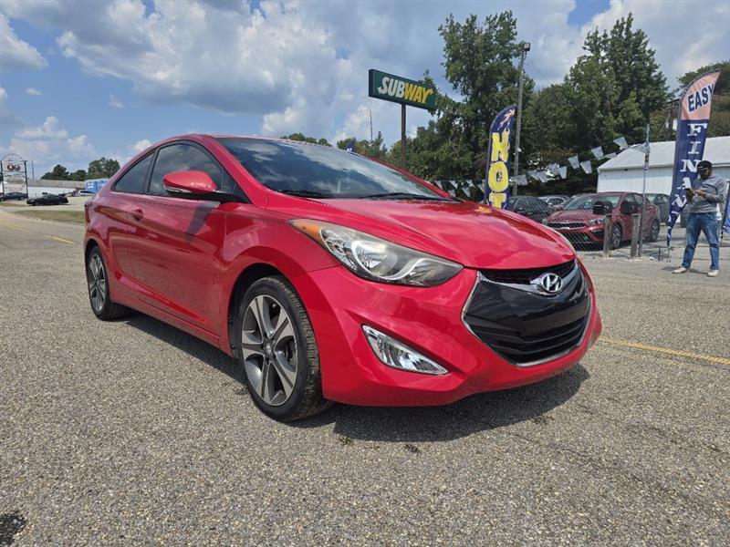 Hyundai Elantra  2013