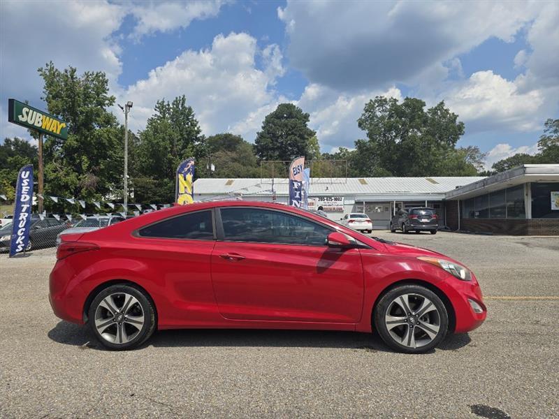 Hyundai Elantra  2013