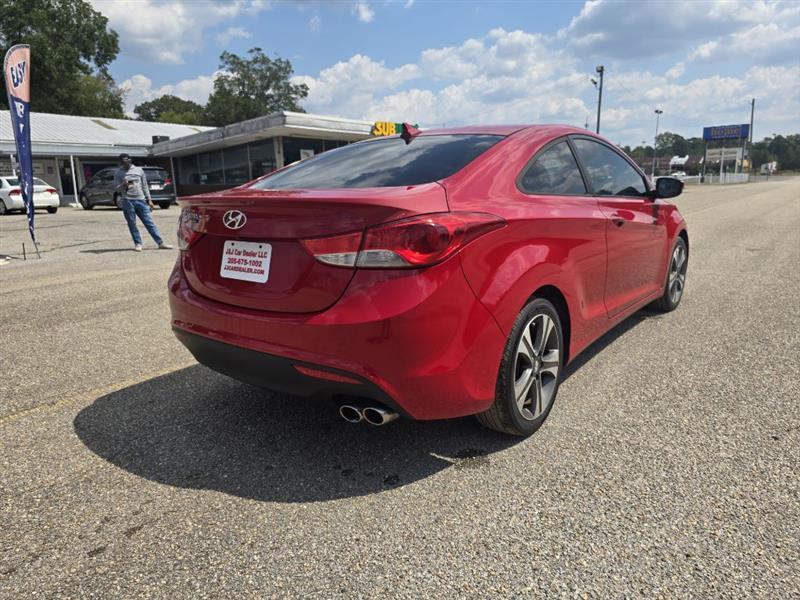 Hyundai Elantra  2013