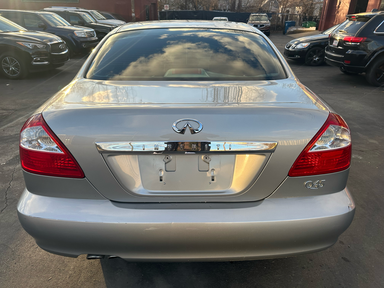 Infiniti Q45 Luxury 2003