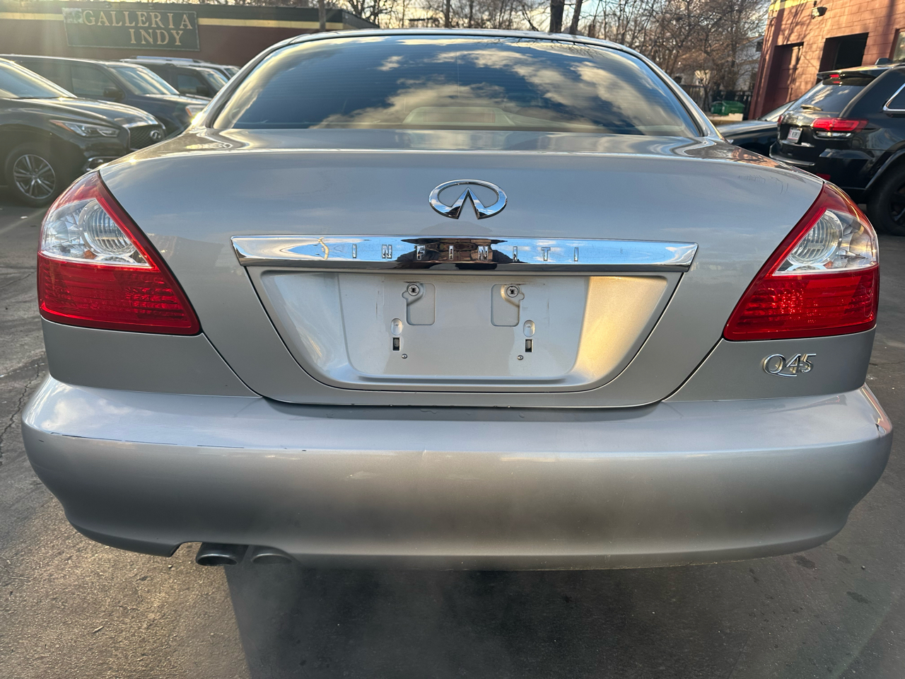 Infiniti Q45 Luxury 2003