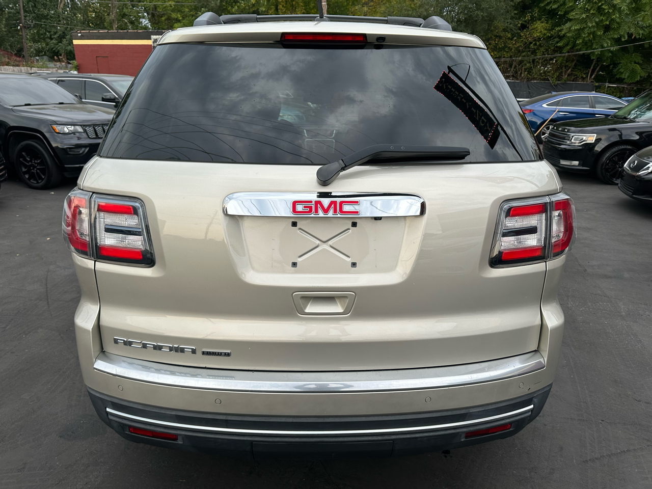 GMC Acadia Limited FWD 2017 GMC Acadia Limited FWD 2017