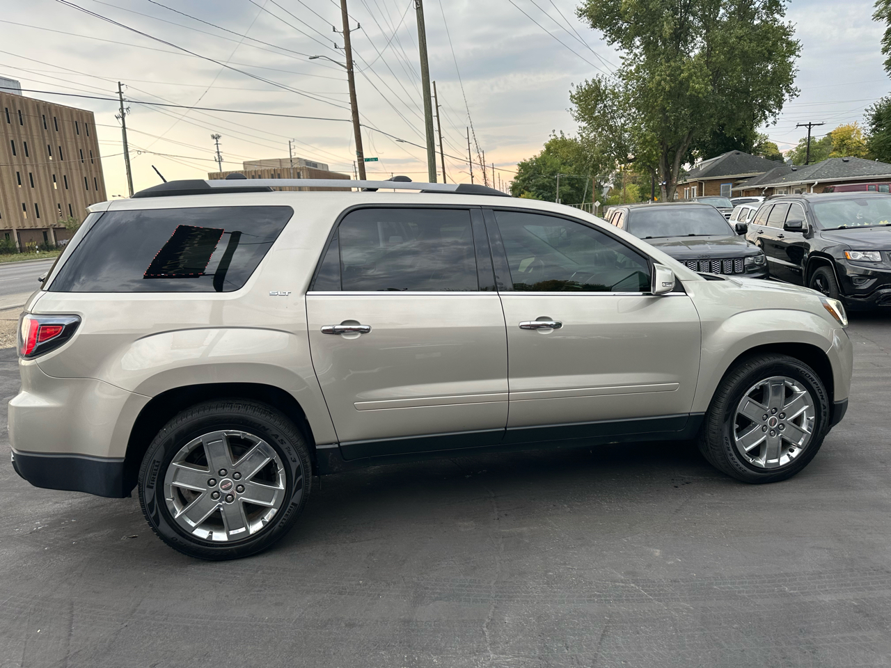 GMC Acadia Limited FWD 2017 GMC Acadia Limited FWD 2017