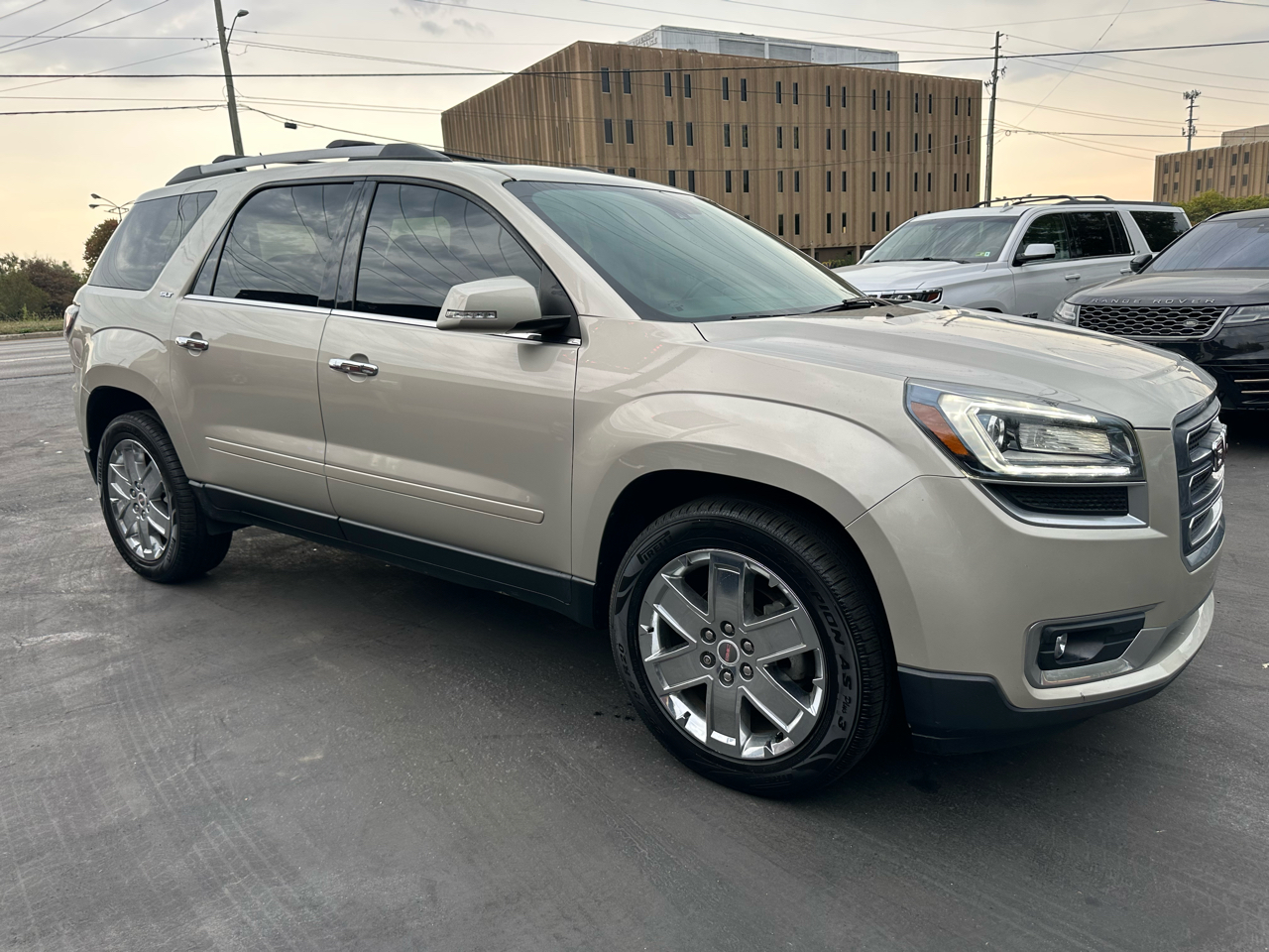 GMC Acadia Limited FWD 2017 GMC Acadia Limited FWD 2017