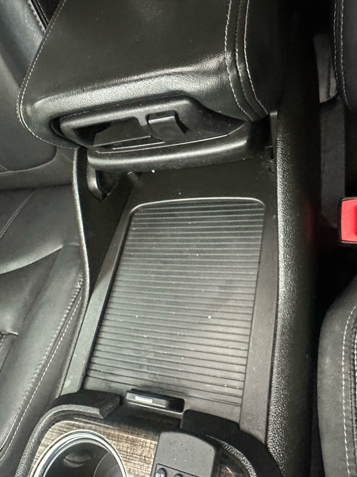 GMC Acadia Limited FWD 2017 GMC Acadia Limited FWD 2017