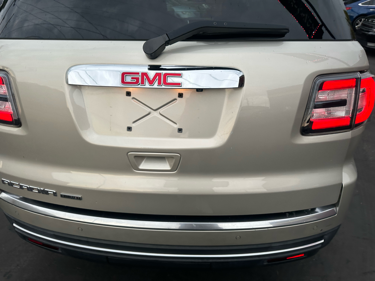 GMC Acadia Limited FWD 2017 GMC Acadia Limited FWD 2017