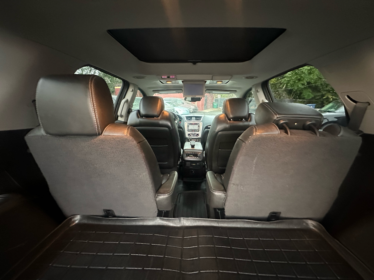 GMC Acadia Limited FWD 2017 GMC Acadia Limited FWD 2017