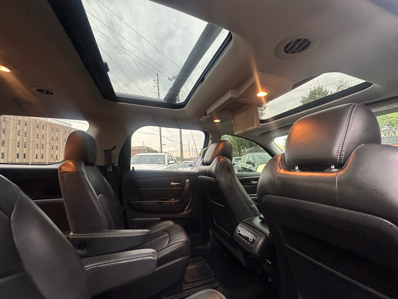 GMC Acadia Limited FWD 2017 GMC Acadia Limited FWD 2017