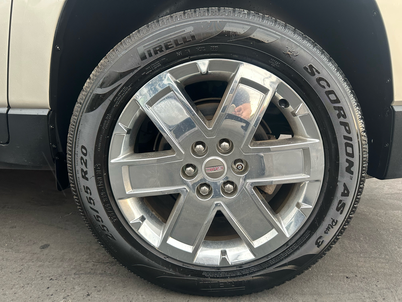 GMC Acadia Limited FWD 2017 GMC Acadia Limited FWD 2017