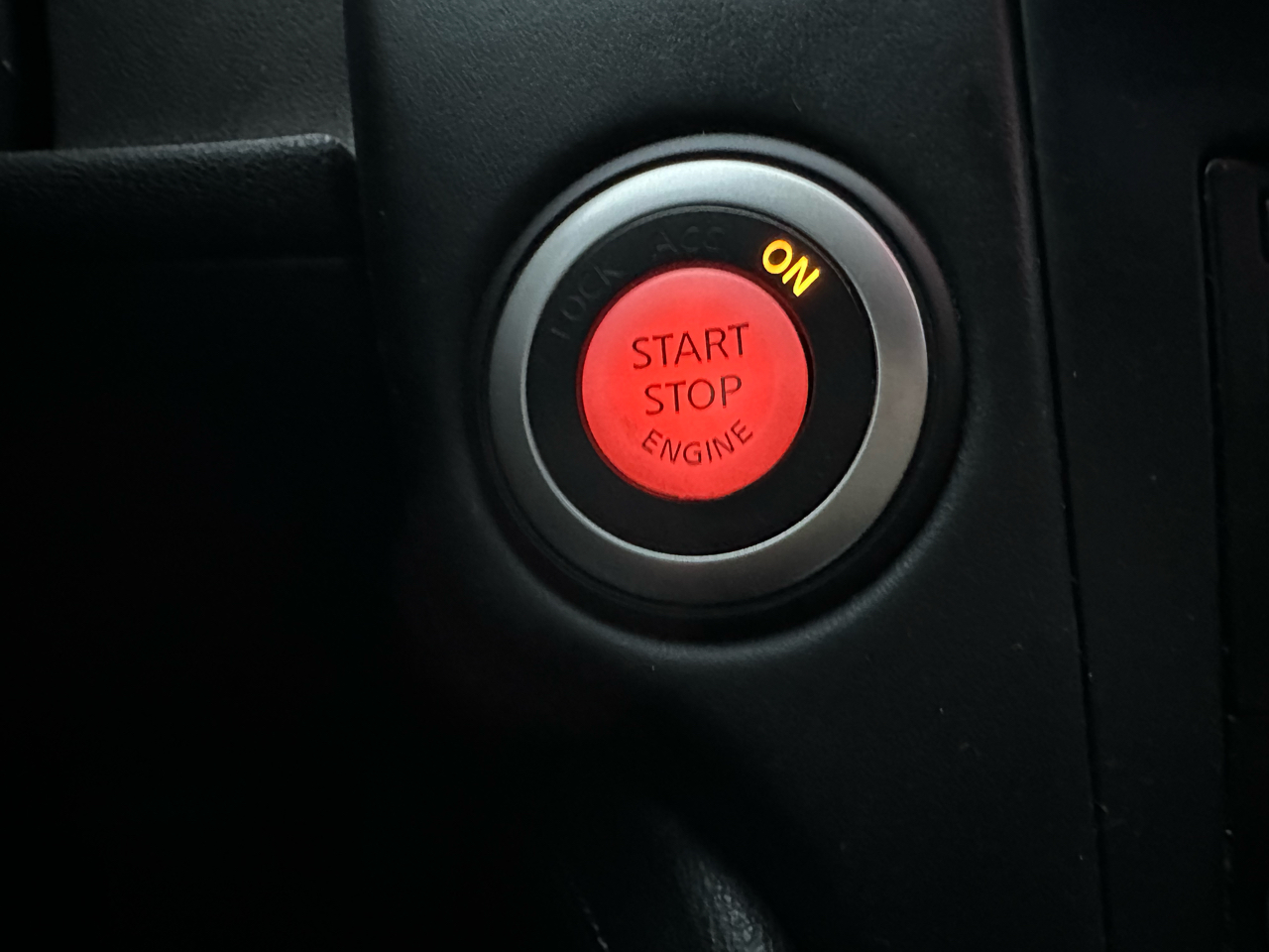 Nissan 370Z Coupe Sport Auto 2015 Nissan 370Z Coupe Sport Auto 2015