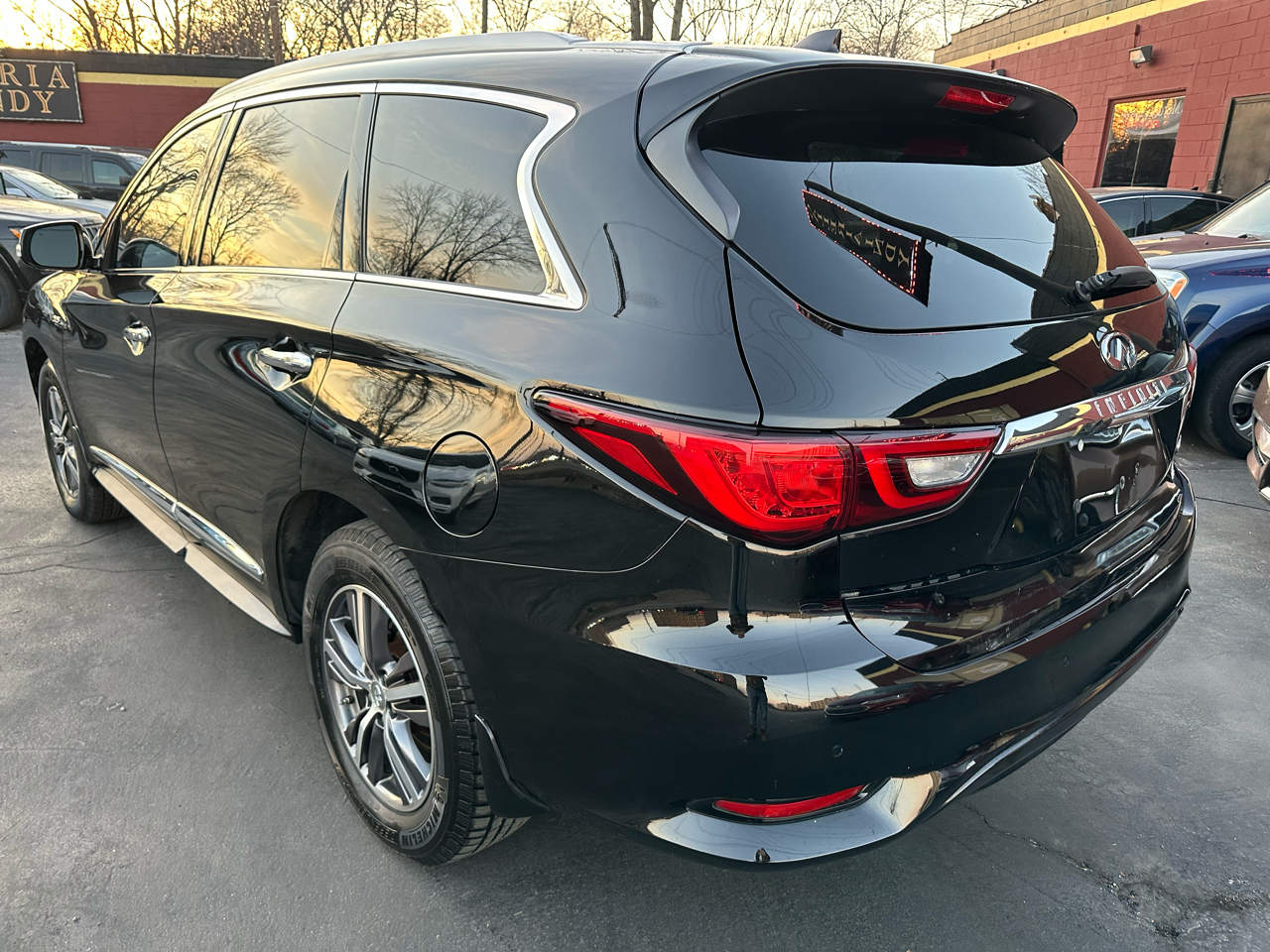 Infiniti QX60 Base AWD 2018