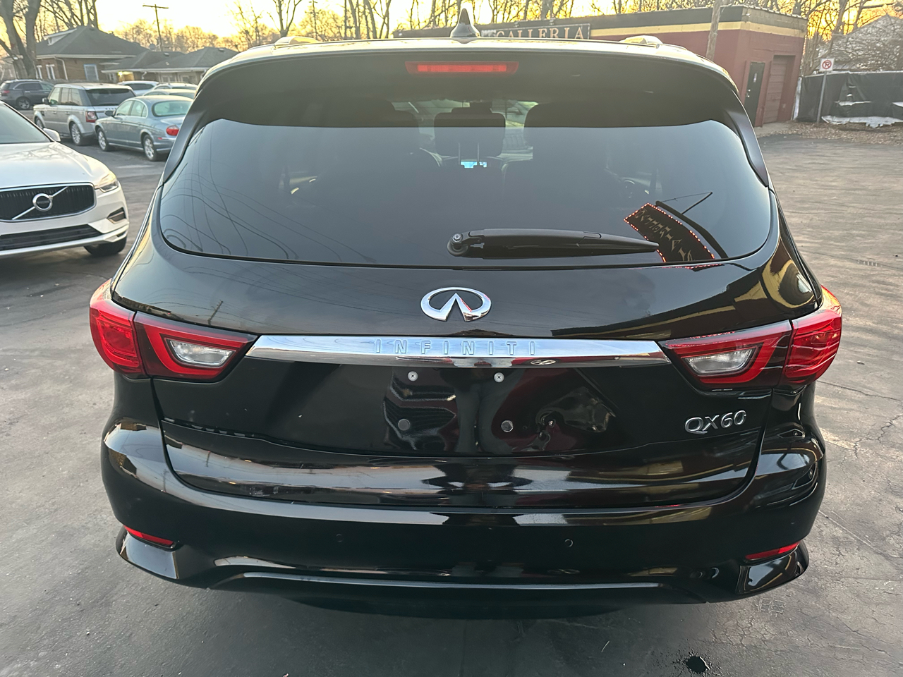 Infiniti QX60 Base AWD 2018