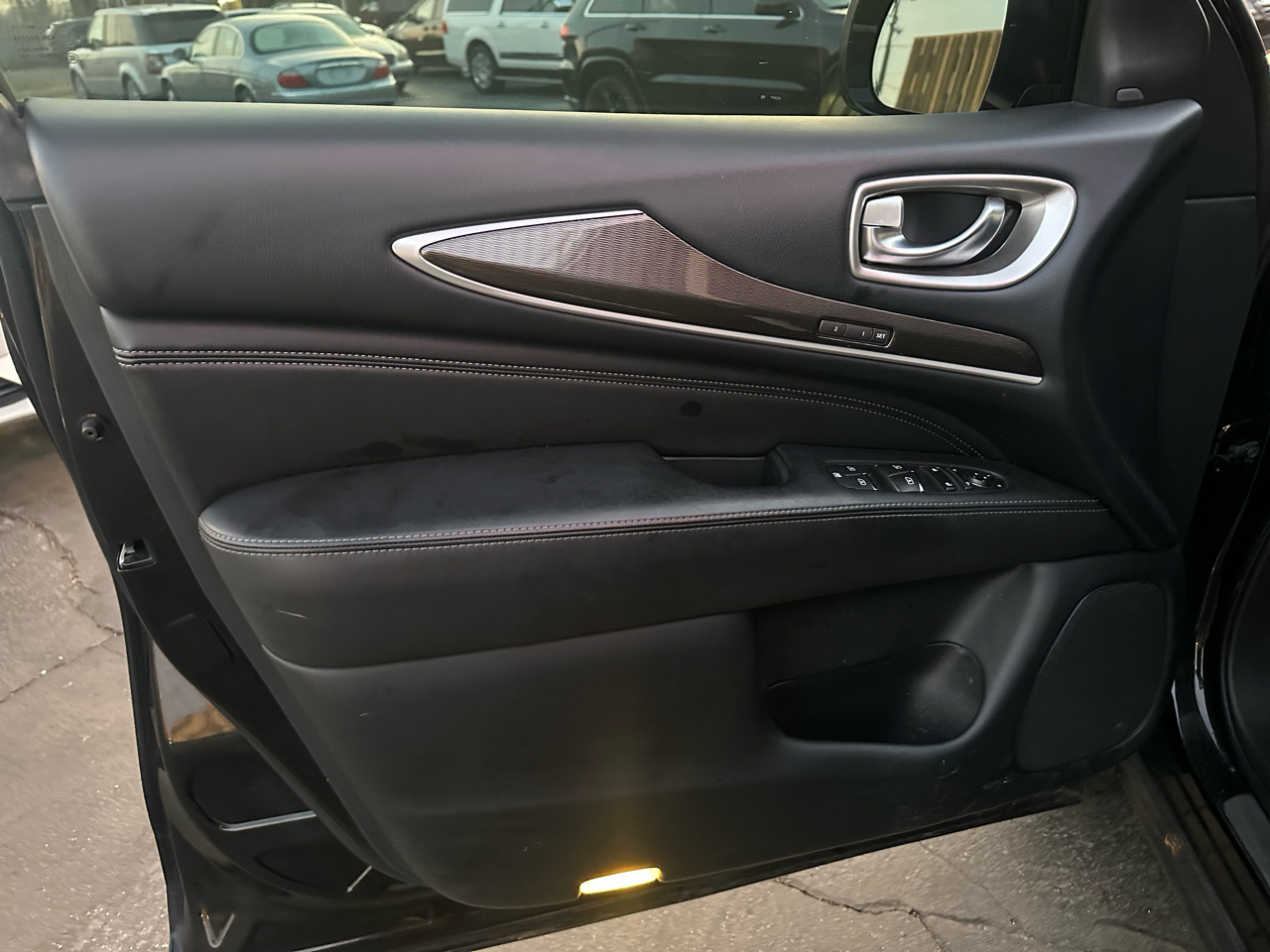 Infiniti QX60 Base AWD 2018