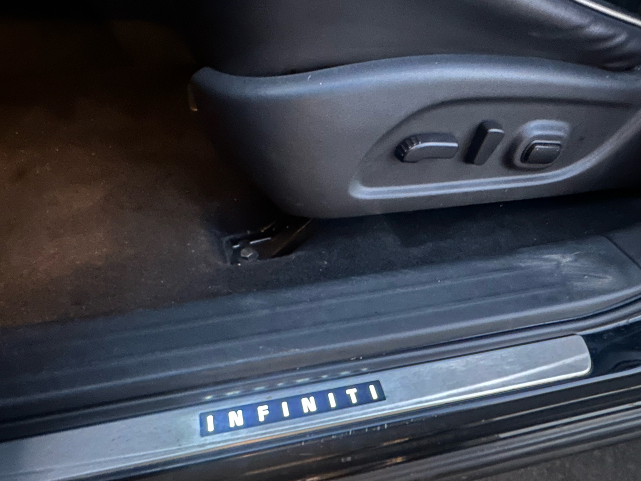 Infiniti QX60 Base AWD 2018