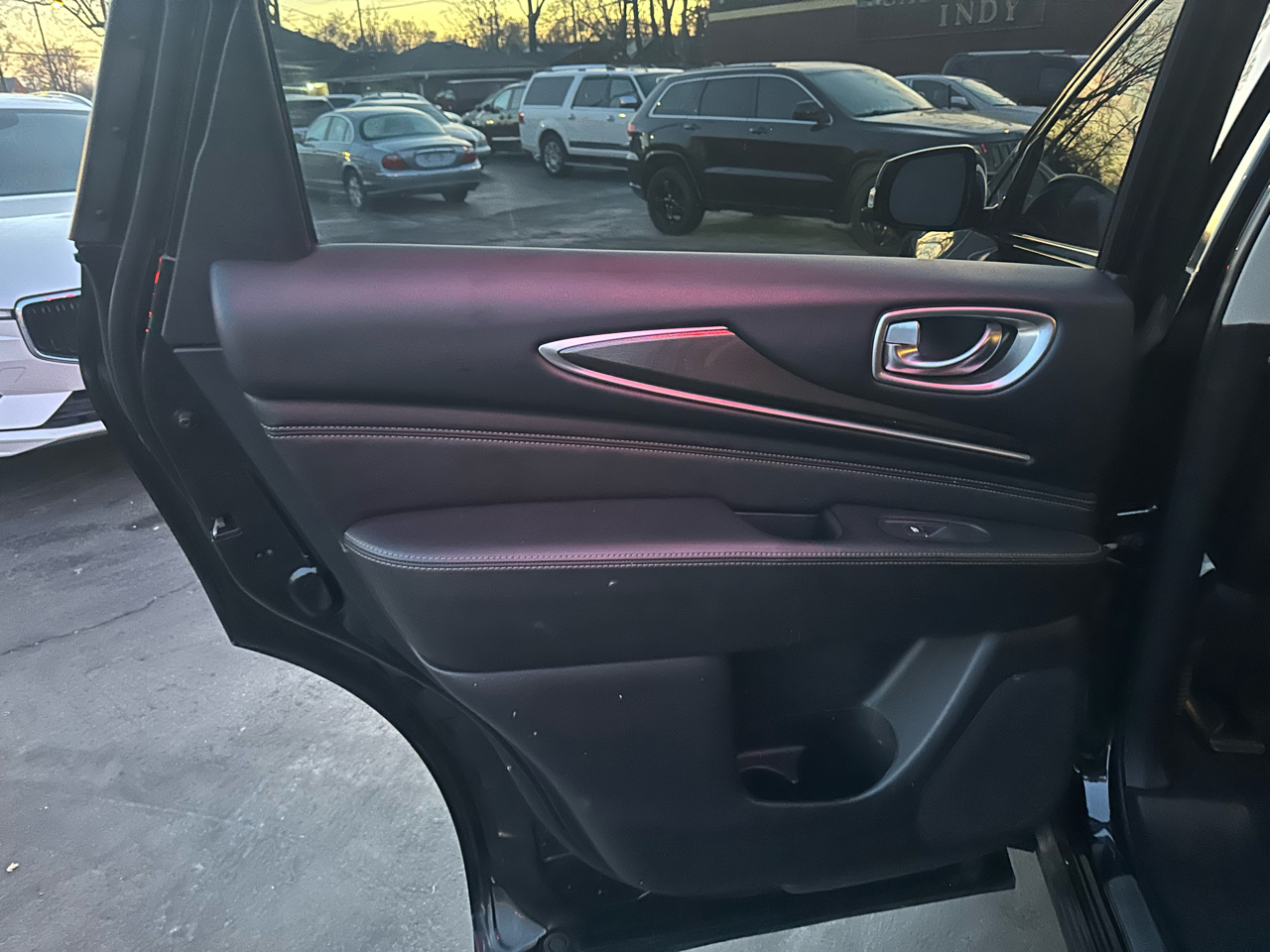 Infiniti QX60 Base AWD 2018