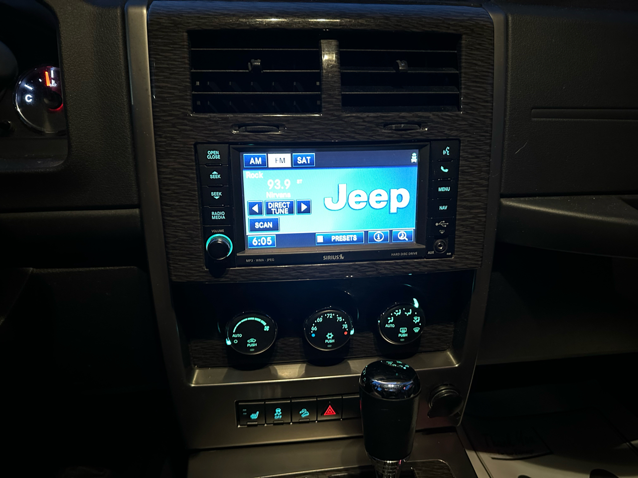 Jeep Liberty Limited Jet 4WD 2012