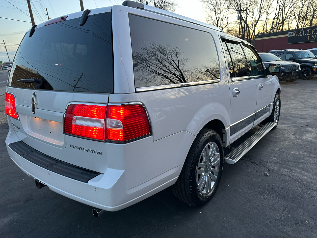 Lincoln Navigator L 4WD 2013