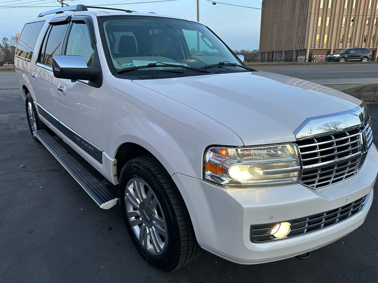 Lincoln Navigator L 4WD 2013