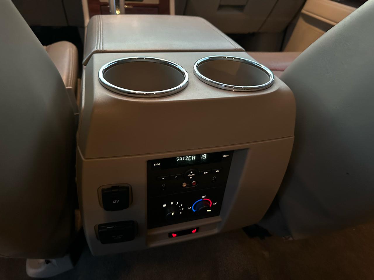 Lincoln Navigator L 4WD 2013