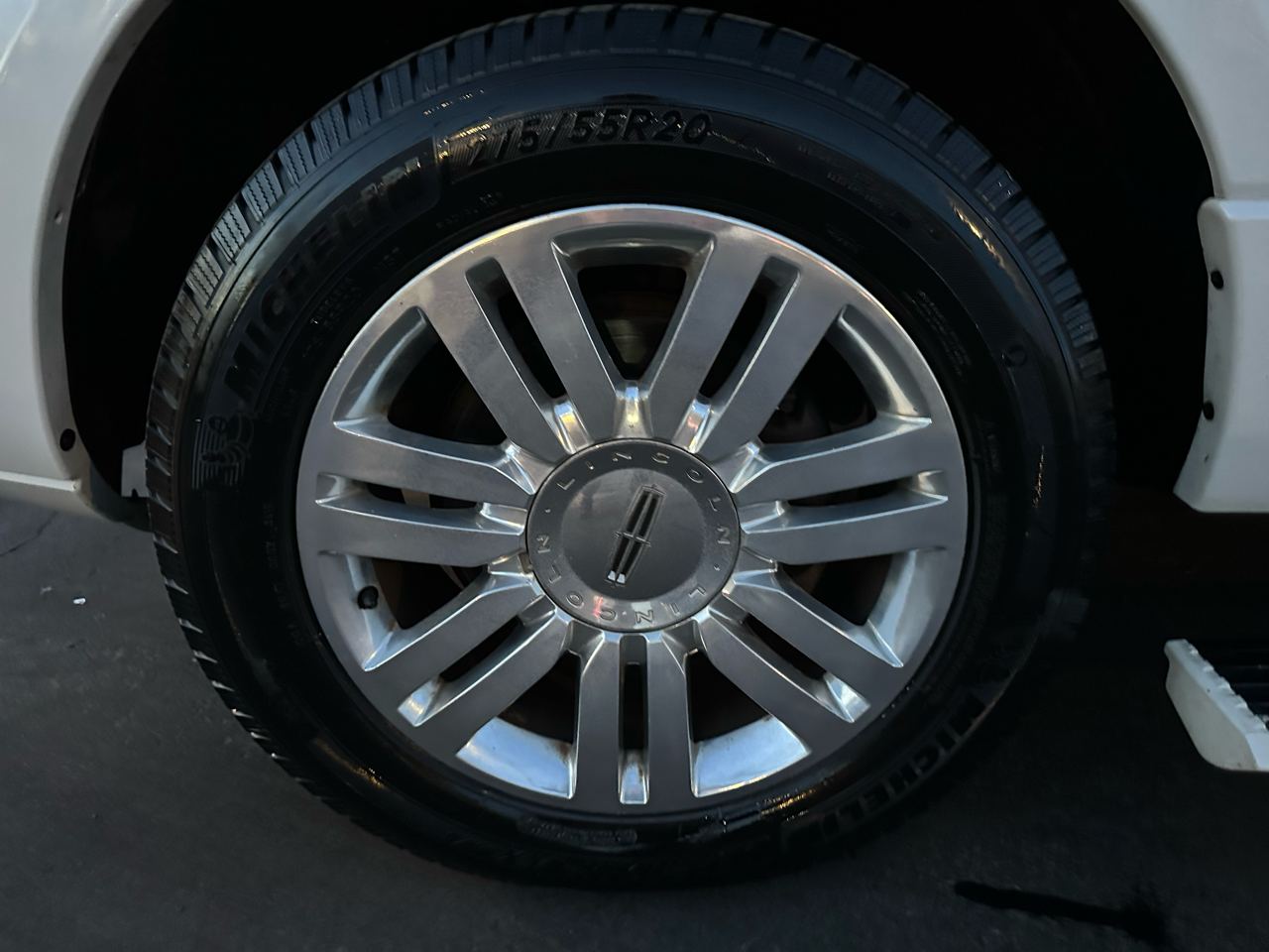 Lincoln Navigator L 4WD 2013