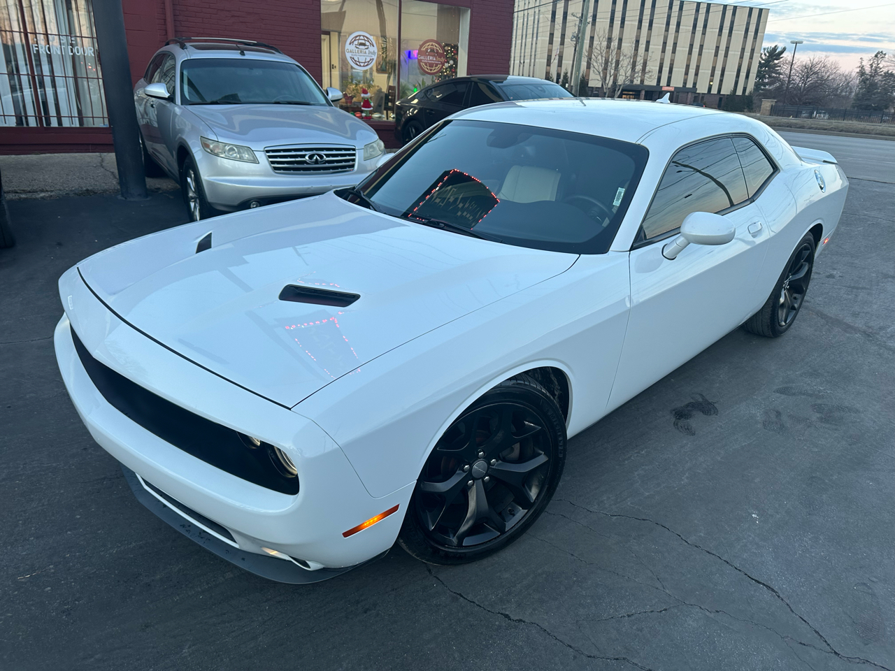 Dodge Challenger SXT Plus 2015