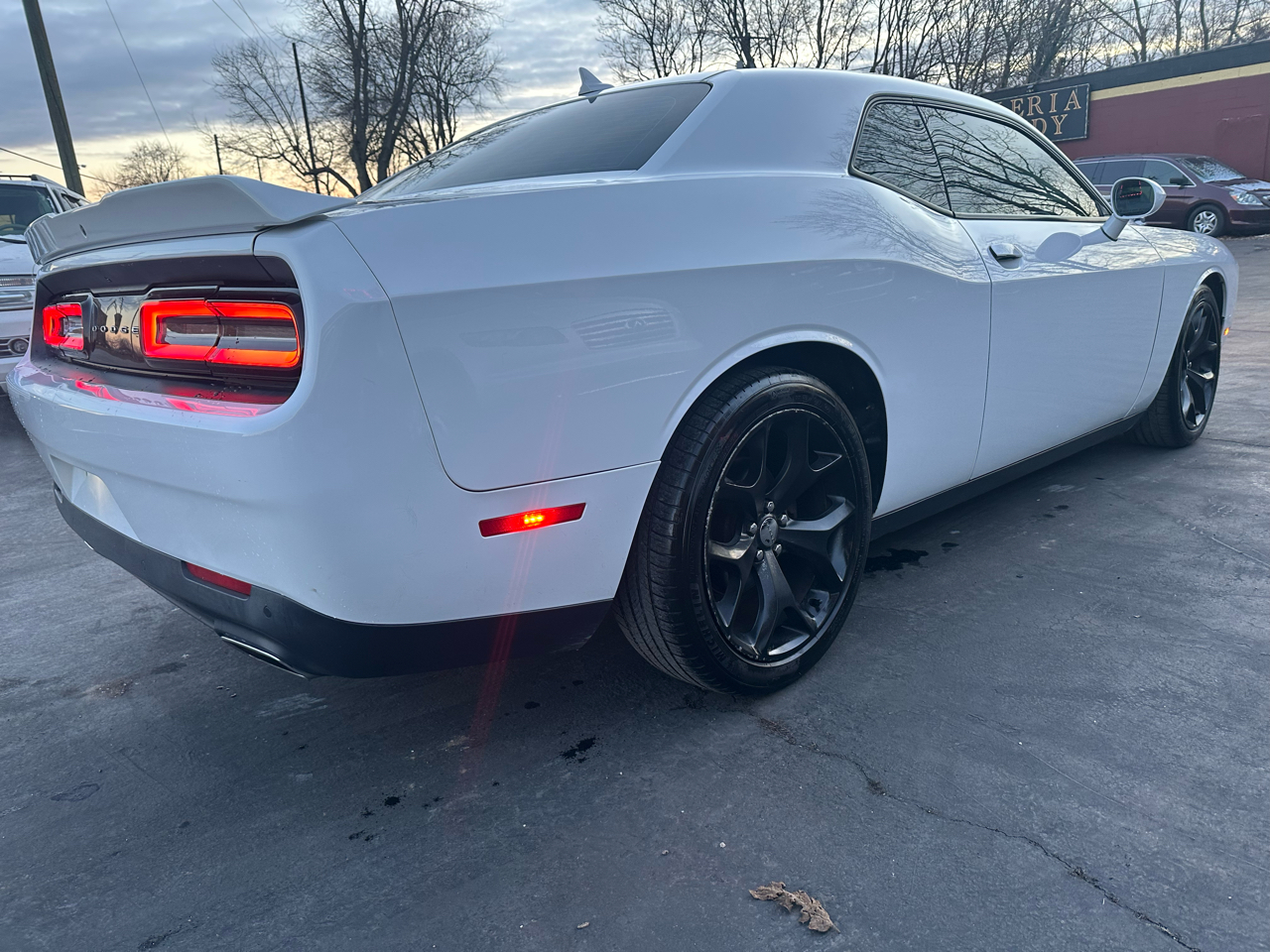 Dodge Challenger SXT Plus 2015