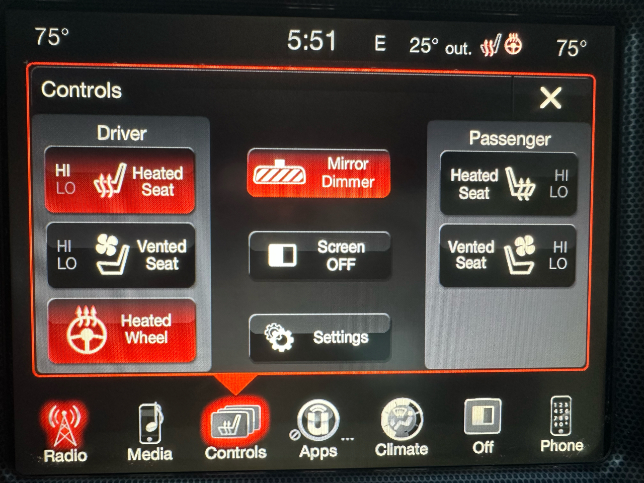 Dodge Challenger SXT Plus 2015