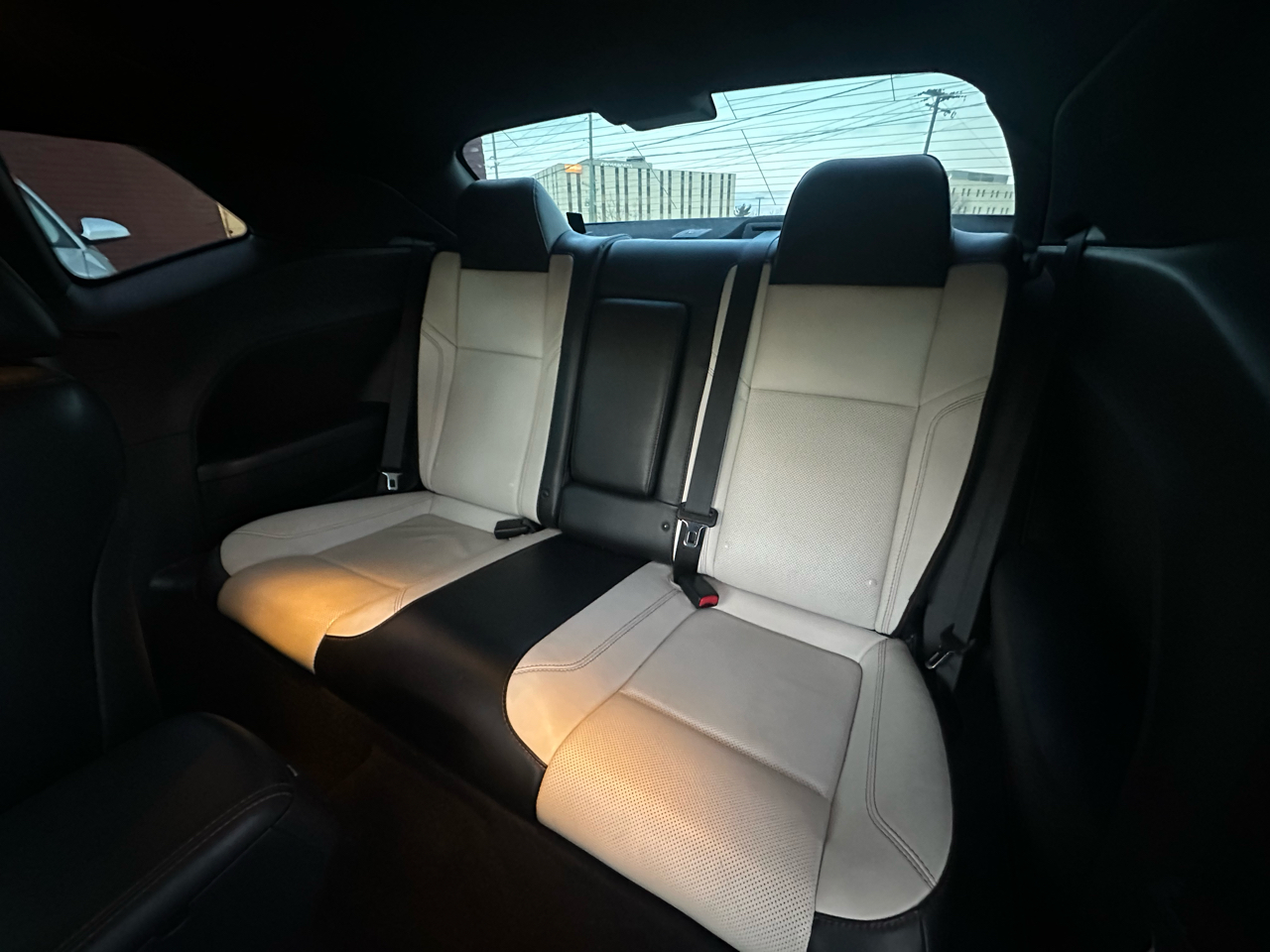 Dodge Challenger SXT Plus 2015