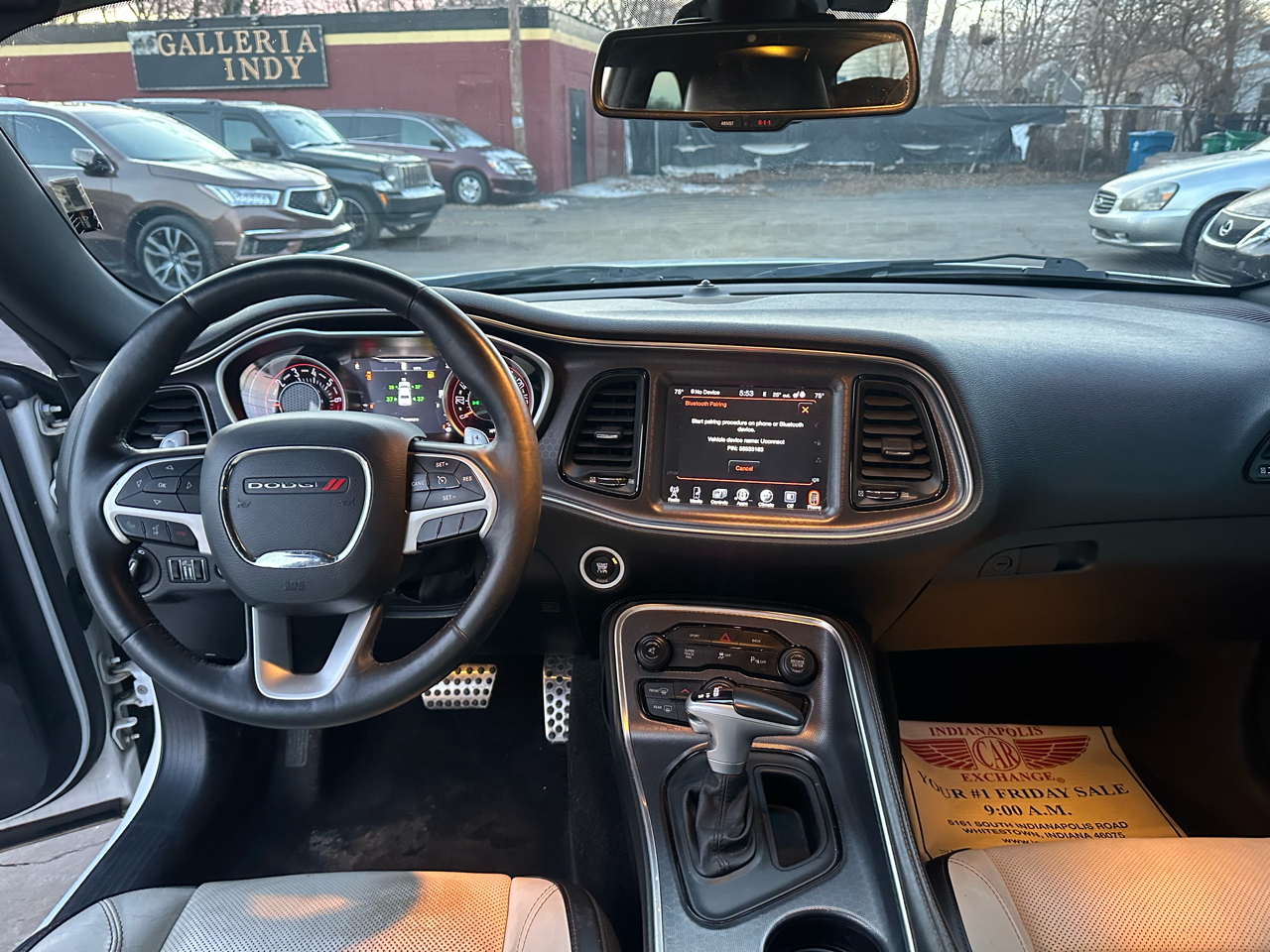 Dodge Challenger SXT Plus 2015