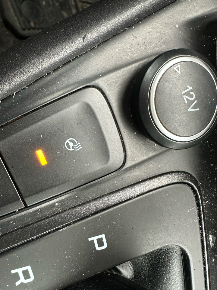 Ford Focus SE Sedan 2016