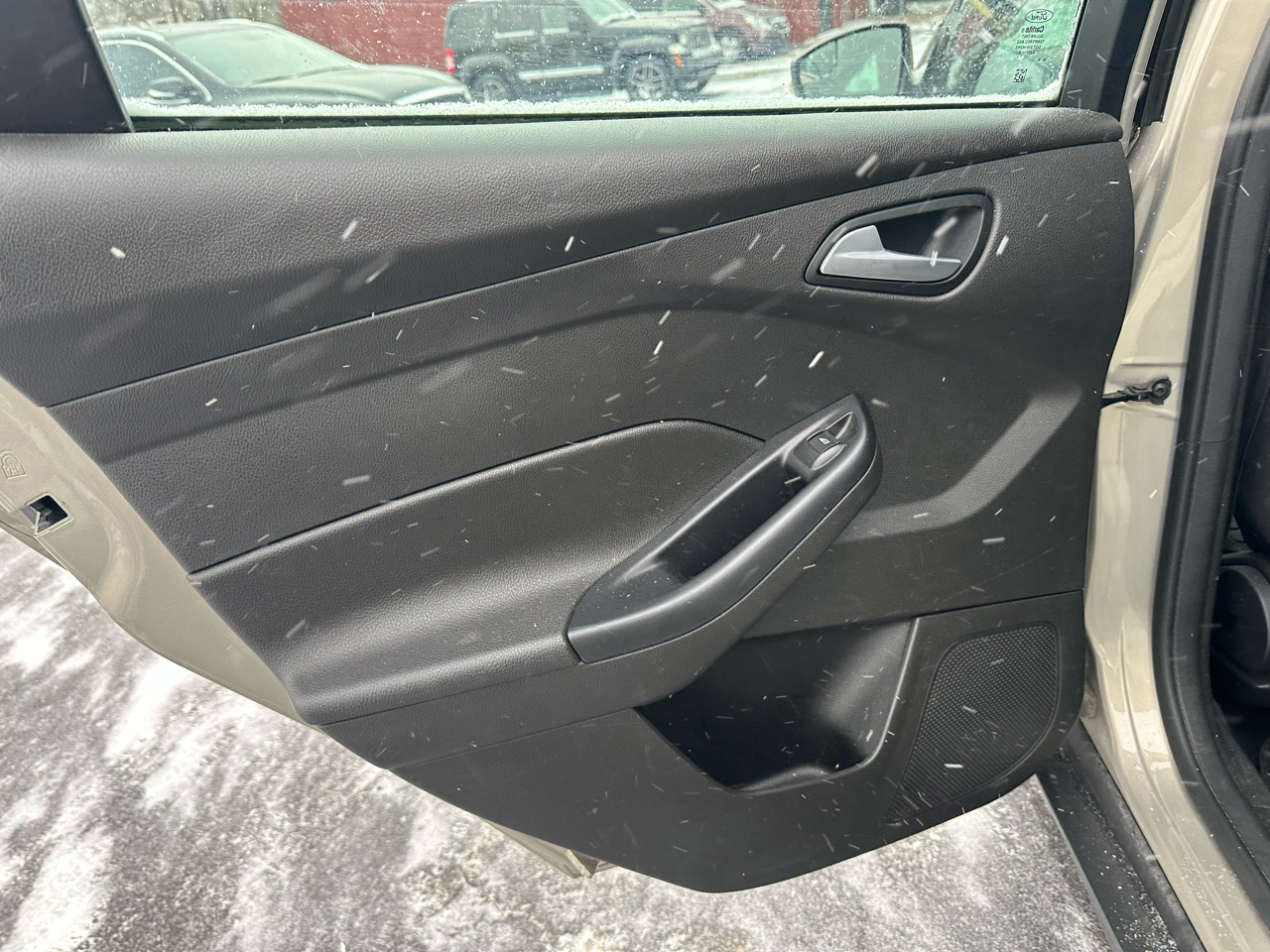 Ford Focus SE Sedan 2016