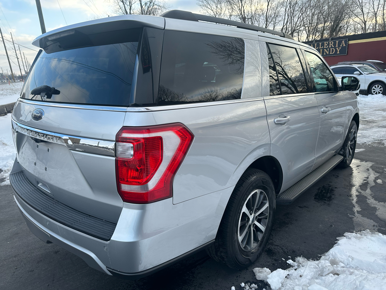 Ford Expedition XLT 2WD 2018