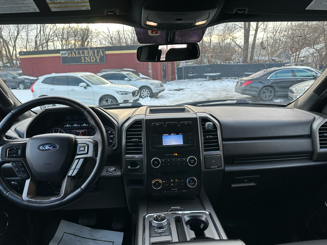 Ford Expedition XLT 2WD 2018