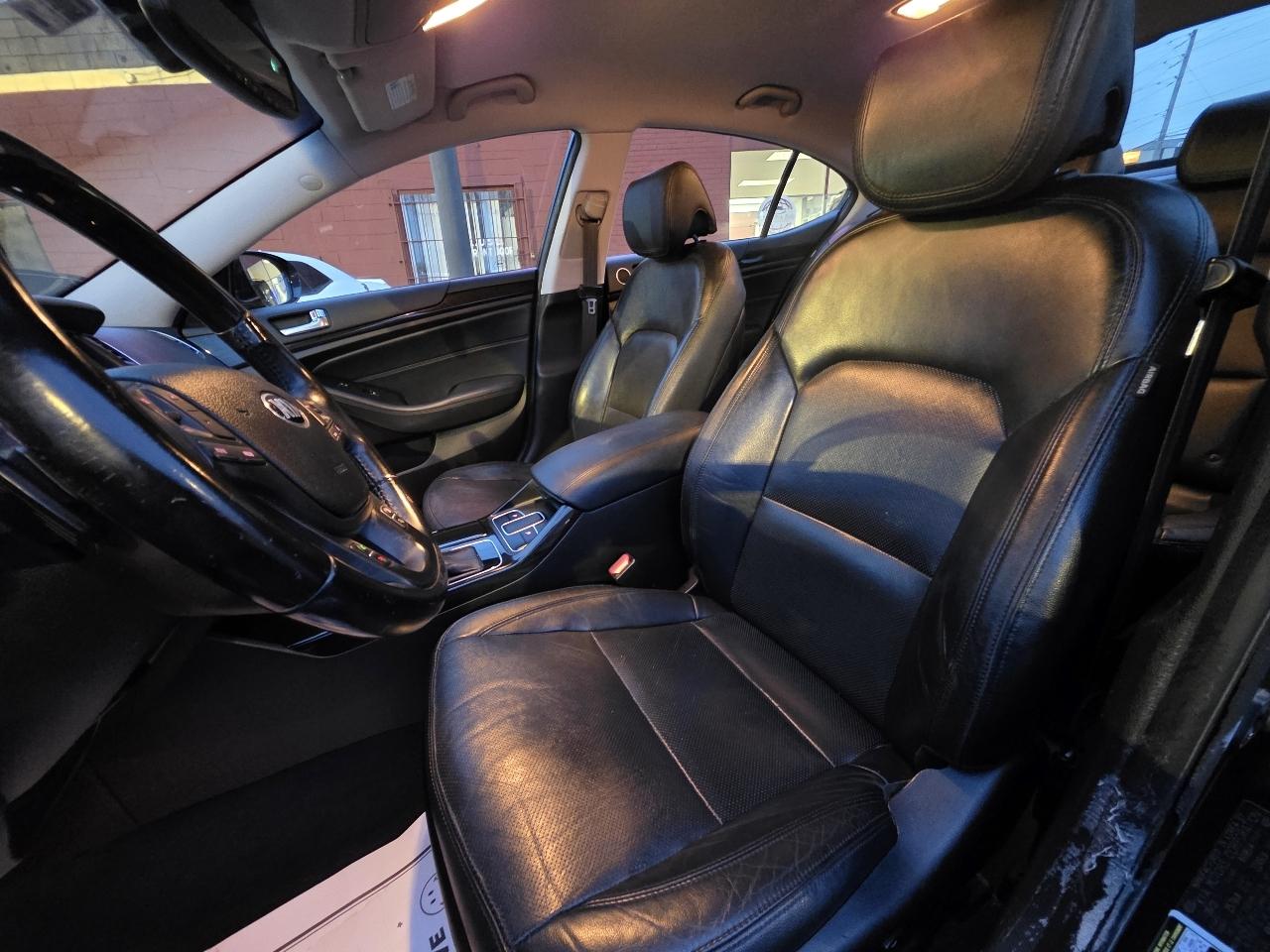 Kia Cadenza Sedan 2014