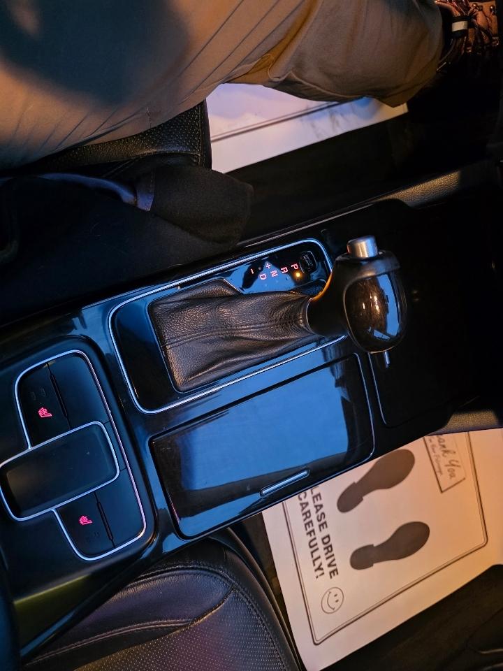 Kia Cadenza Sedan 2014